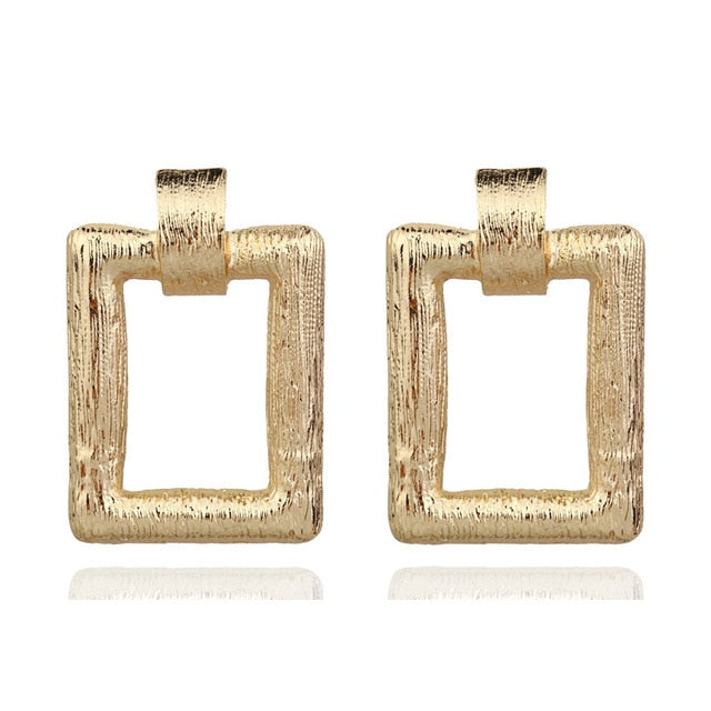 2019 New Fashion Stud Earrings For Women Golden Color Round Ball Geometric Earrings For Party Wedding Gift Wholesale Ear Jewelry