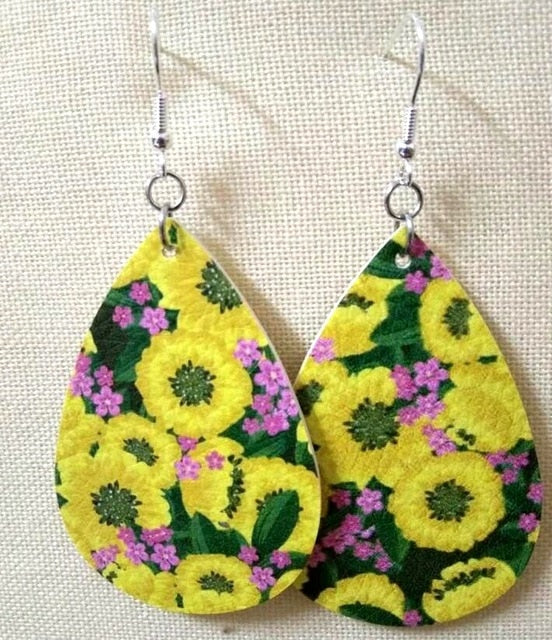 AKOLION Women's Faux Leather Floral Print Teardrop Dangle Pierced Earrings